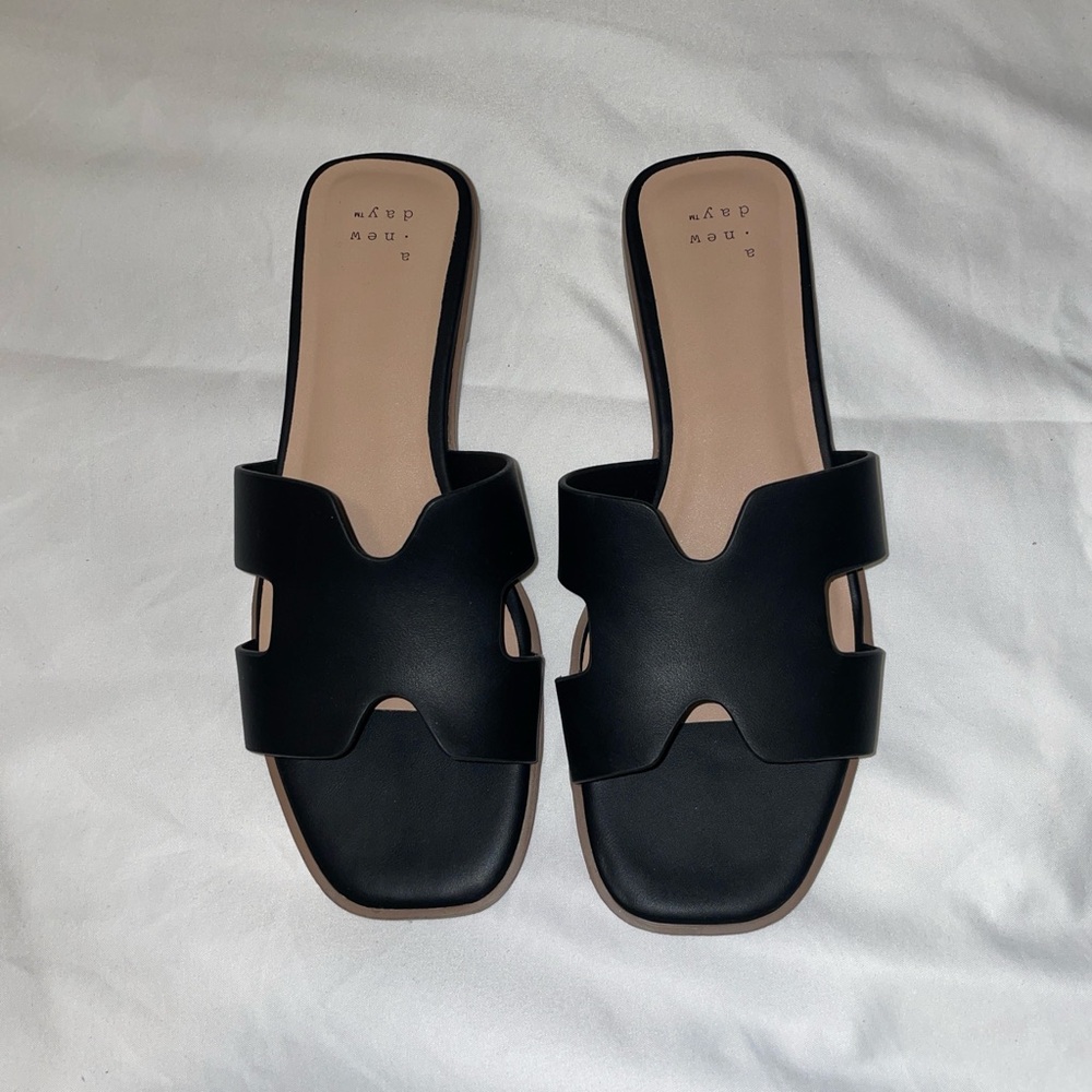 A new day sandals 💗